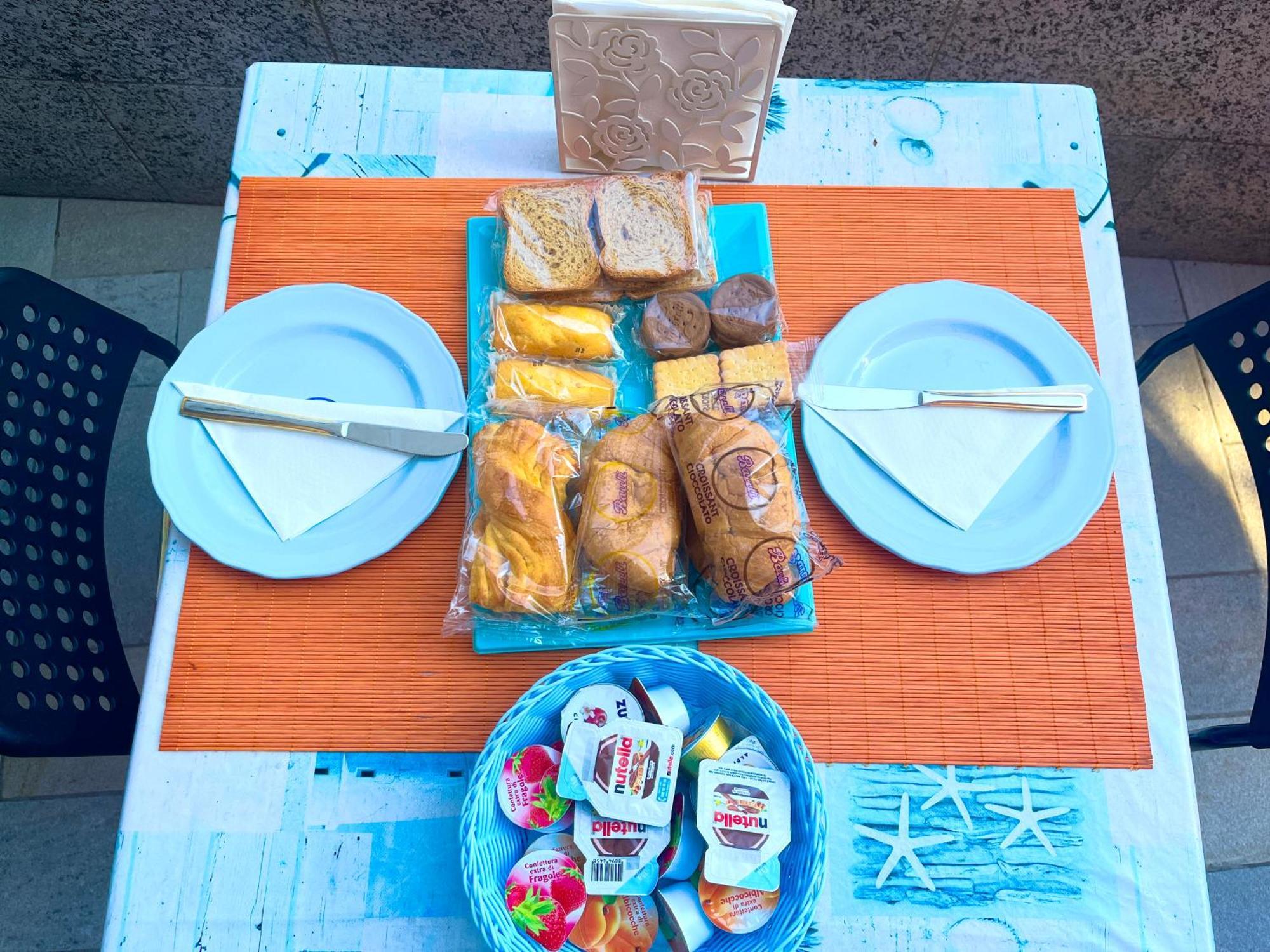 チェルヴォ Tra Il Borgo E Il Mare Bed & Breakfast エクステリア 写真